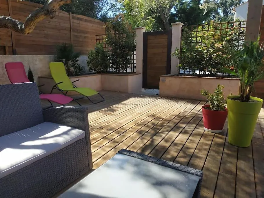 Appartement Studio Jacuzzi Prive A 8 Min A Pied De La Plage à La Ciotat France