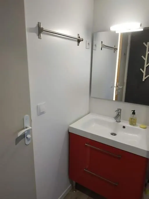 Appartement Studio Jacuzzi Prive A 8 Min A Pied De La Plage à La Ciotat 0*,