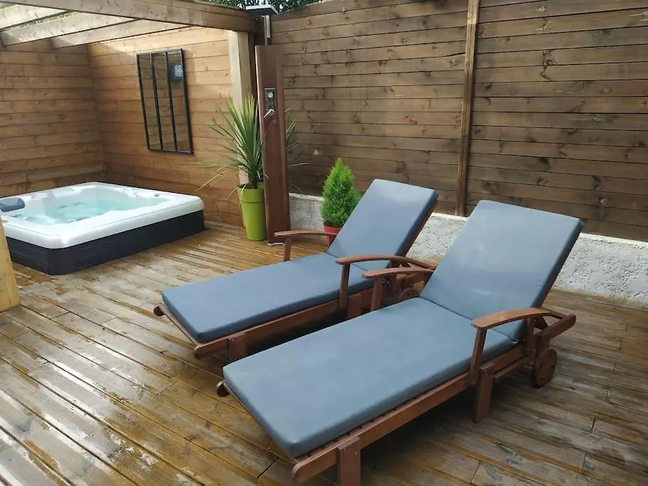 Appartement Studio Jacuzzi Prive A 8 Min A Pied De La Plage à La Ciotat France
